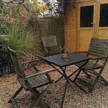 Le Cerf D'hubert Bed and Breakfast 3*